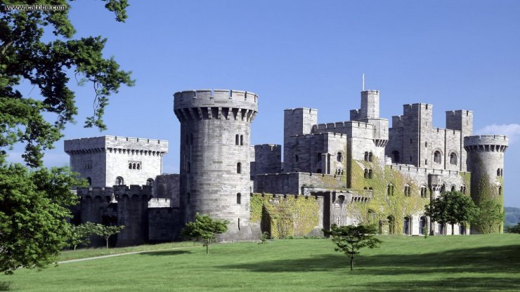 Zamki, Pałace - Penrhyn_Castle_Gwynedd_Wales_1440x1080.png