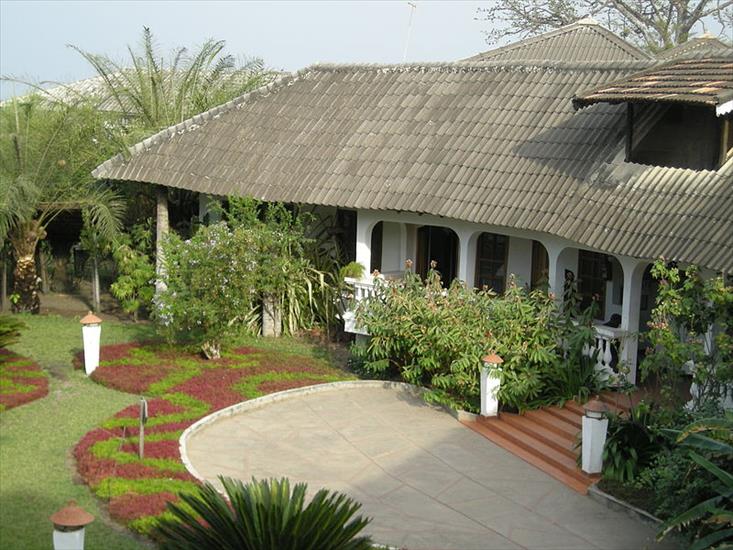 Senegal - Ziguinchor-Hotel1.JPG