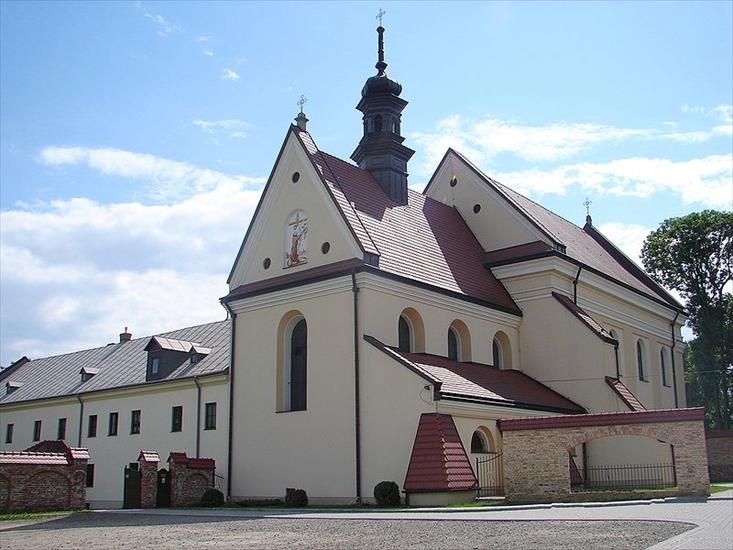 KOŚCIOŁY KLASZTORY - BIECZ Kościół i klasztor Franciszkanów.jpg