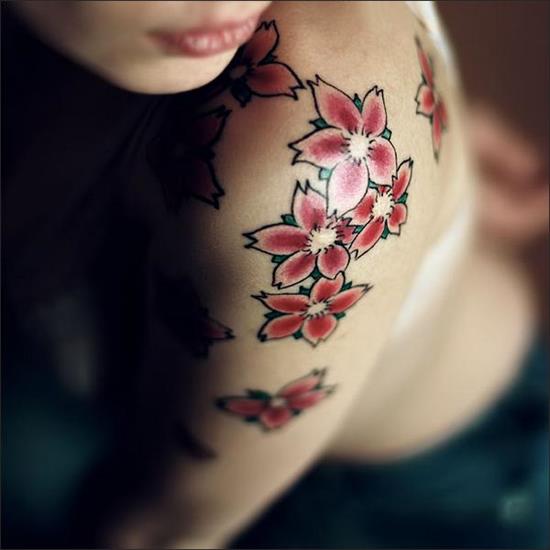 kobieta i tatuaż - tatuaż.jpg
