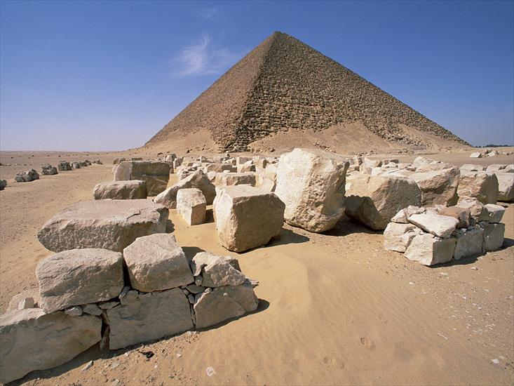 Krajobrazy - White Pyramid of King Snefru, Dahshur, Egypt.jpg