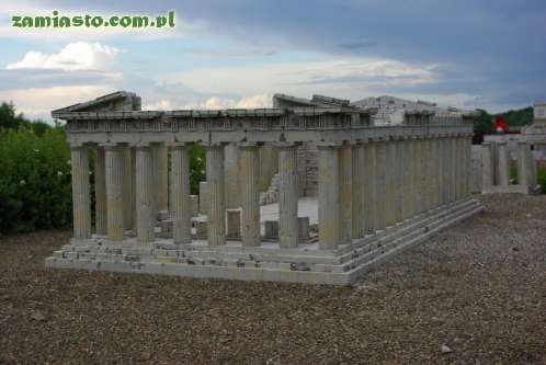 INWAŁD - Inwałd-Park-Miniatur Partenon -Akropol.jpg