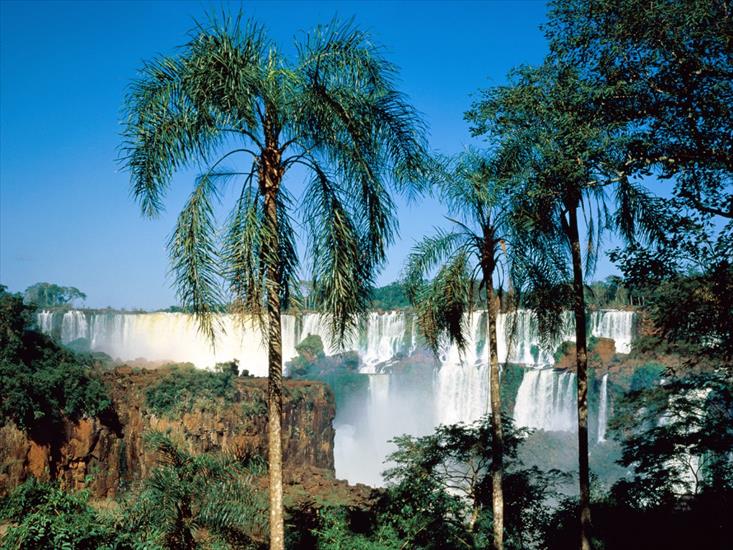 Tapety na pulpit - Iguassu Falls, Argentina.jpg