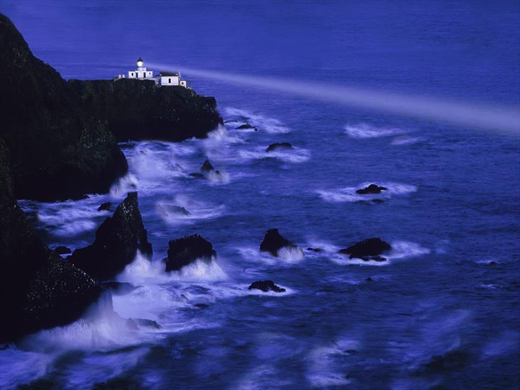 Latarnie morskie - Majestic Beacon of Light, Point Bonita Lighthouse, Marin Cou.jpg