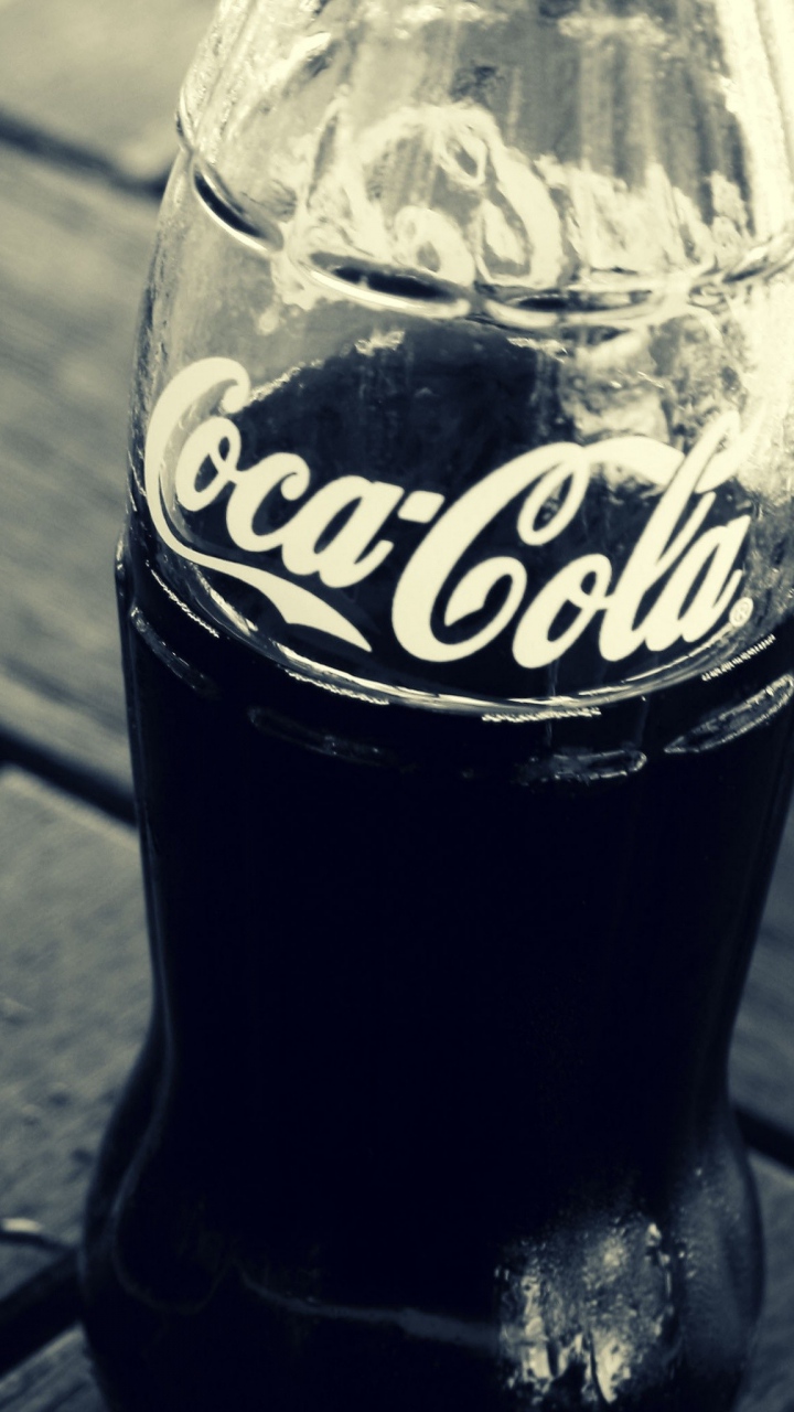 firmy i logo - coca-cola_drink_bottle_soda_brand_30651_720x1280.jpg