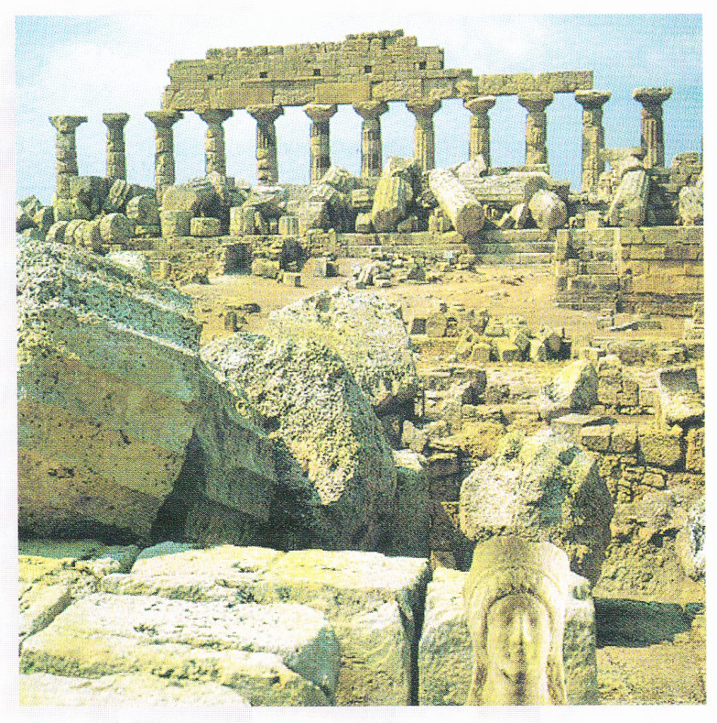 Sycylia starożytna Syrakuzy - obrazy - Obraz IMG_0020. Ruiny świątyni w Seliuncie Sycylia.jpg
