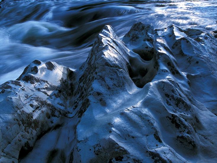 Tapety Widoki - River-sculpted Rocks, Lower Rogue River, Oregon - 1600x1200 - ID 39580 - PREMIUM.jpg