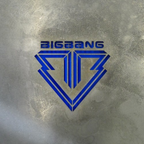 BIG BANG - Alive 5th mini-album - cover.jpg