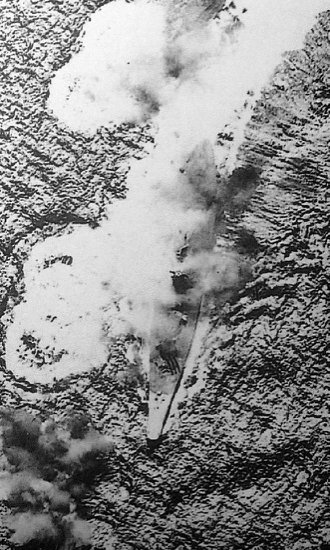 1944 - Yamato Disappears Under a Wall of Water - October 1944.JPG
