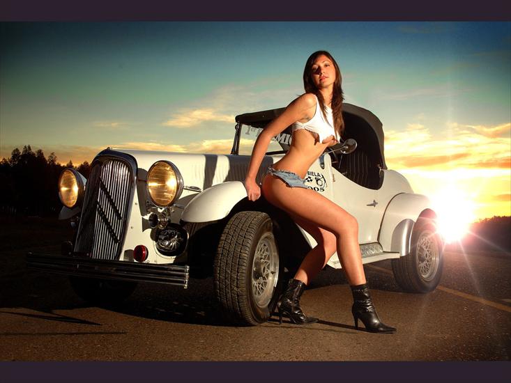 Dziewczyny, motory i auta - Girl And Car 1561.jpg