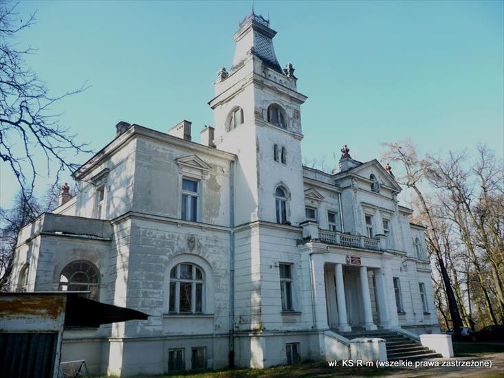 Zamki i pałace-Polskie - Wola Boglewska k. Grójca - pałac Kępalskich z 1900 roku - 02.04.2009 3.JPG
