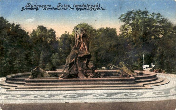 Bydgoszcz11 - Bydgoszcz,pomnik-fontanna w parku regencyjnym.jpg
