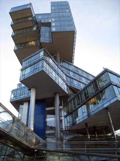 Dziwne i śmieszne budowle - Nord LB building Hannover, Niemcy.jpg