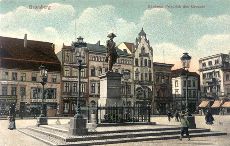 Bydgoszcz na starej fotografii - pomnik Fryderyka Wielkiego.jpg