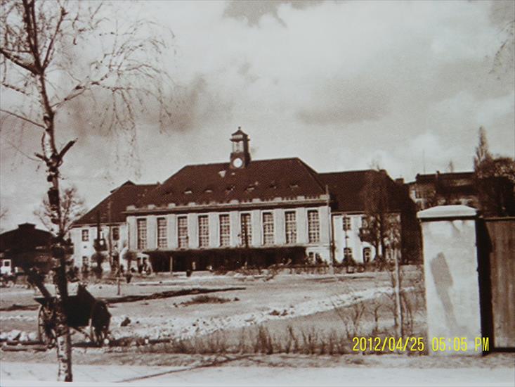 Budynki Użyteczności Publicznej - Bydgoszcz, dworzec kolejowy w 1945r.JPG