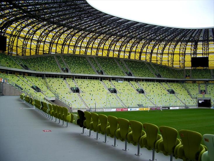 NOWE STADIONY  w POLSCE  SKAPIEC      W POSCE  - Stadion Lechii -3.jpg