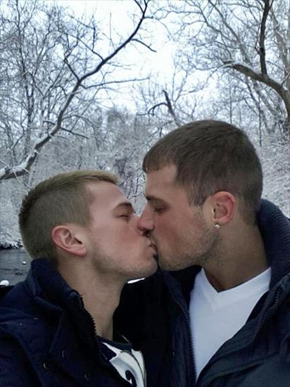 gay - zima - tumblr_myz9n4Jbpj1snflnro1_1280.jpg