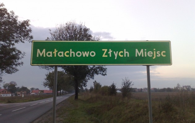  Śmieszne nazwy miejsc w Polsce - 14-Małachowo Złotych Miejsc-JEDYNA0101.png
